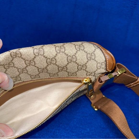 Authentic Gucci Interlocking Supreme G Belt Bag Beige/Ebony Leather Zipper Issue - Picture 7 of 14